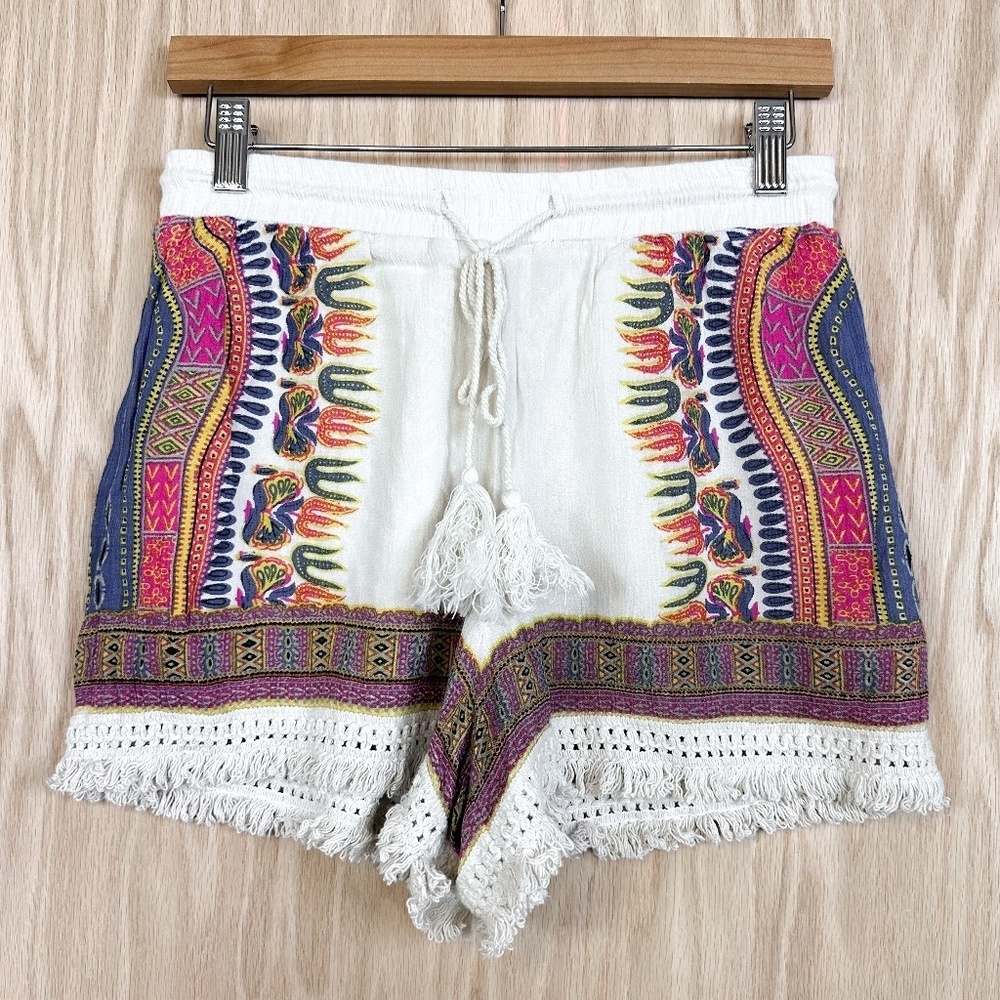 Alya Boho Fringe Hem Shorts